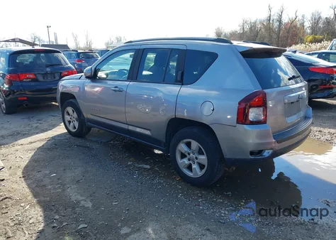 2016 Jeep Compass Latitude из США, поврежденный, VIN 1C4NJCEA5GD792610